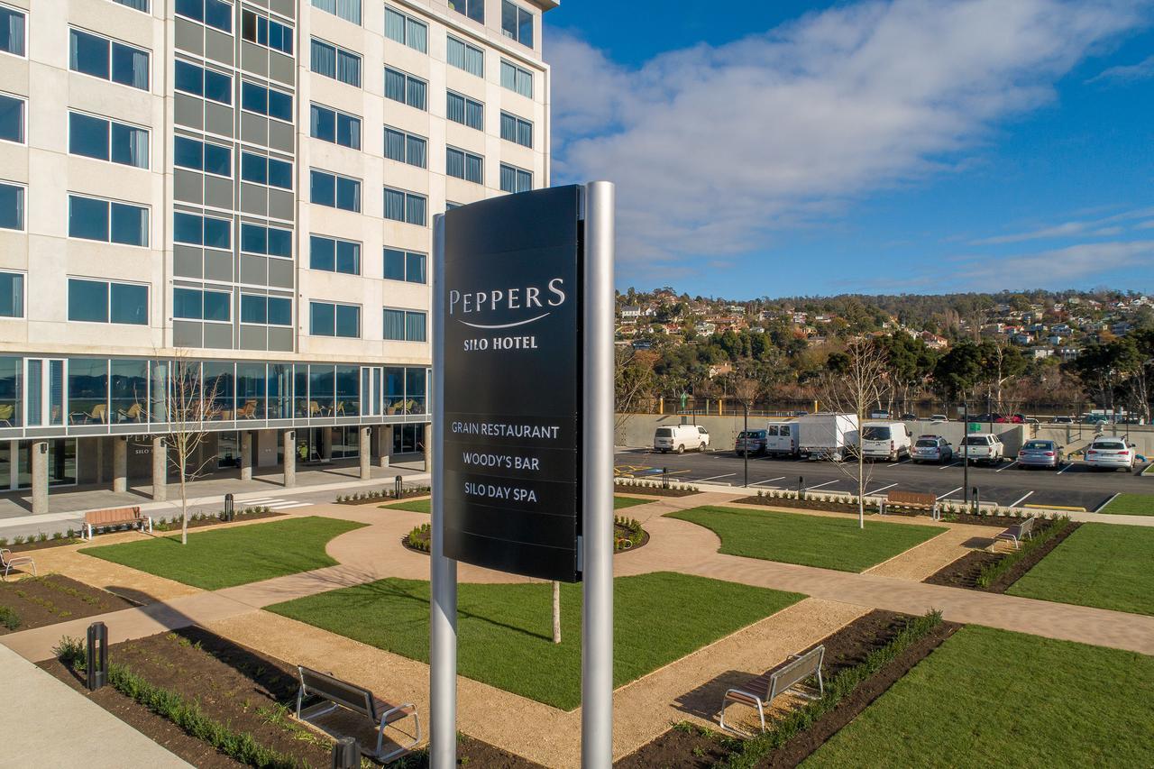 Peppers Silo Hotel Launceston Exterior photo Peppers Silo Hotel